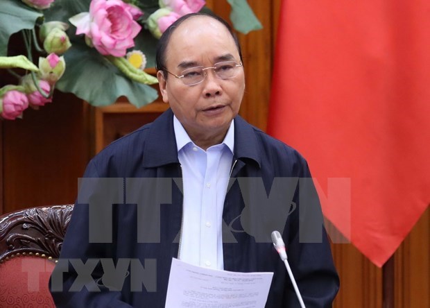 Prohibira Vietnam congregaciones con mas de 20 personas para frenar contagio del COVID-19 hinh anh 1
