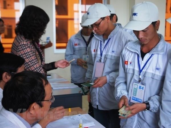 Suspende Vietnam envio de trabajadores al exterior hasta finales de abril hinh anh 1