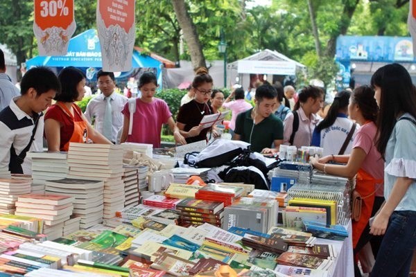 Hanoi se convertira en centro literario del pais en 2030 hinh anh 1
