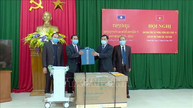 Apoya provincia vietnamita a Laos en lucha contra pandemia hinh anh 1