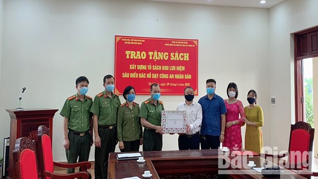 Provincia vietnamita promueve iniciativas por el Dia del Libro hinh anh 1