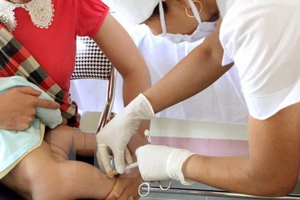UNICEF y OMS apoyan a Vietnam en la inmunizacion para ninos hinh anh 1