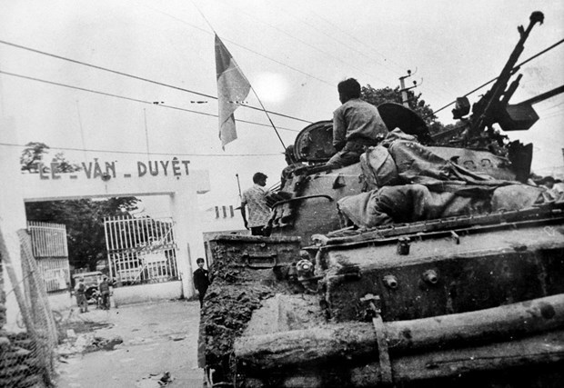 Victoria de Primavera de 1975: gran proeza militar vietnamita hinh anh 1