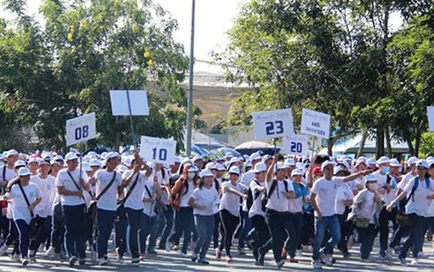 Tres mil estudiantes vietnamitas participaran en una carrera en linea hinh anh 1