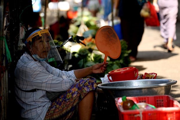 Sector privado de Tailandia propone continuar flexibilizacion de medidas antiepidemicas hinh anh 1