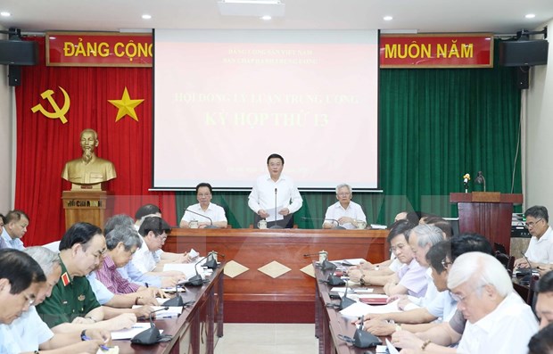 Sesiona 13 reunion del Consejo de Teoria Central de Vietnam hinh anh 1