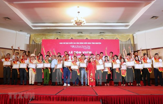 Vicepresidenta vietnamita elogia aportes de donantes de sangre hinh anh 1