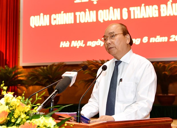 Enfatiza premier de Vietnam aportes del ejercito en desarrollo socioeconomico nacional hinh anh 1