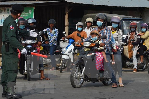 Laos y Tailandia prolongan cierre de puertas fronterizas con Camboya hinh anh 1
