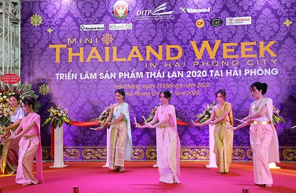 Semana de productos tailandeses en Vietnam busca reactivar lazos comerciales bilaterales hinh anh 1
