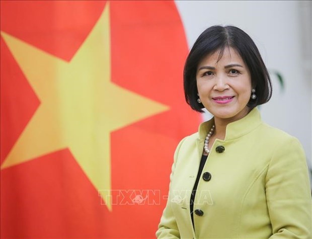 Vietnam espera que Japon continue liderando el sistema multilateral de comercio hinh anh 1