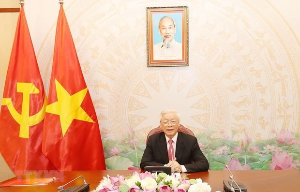 Maximos dirigentes de Vietnam y Camboya mantienen conversaciones telefonicas hinh anh 1