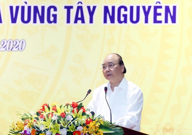 Premier de Vietnam exige impulsar desembolso de capital publico en el Centro y la Altiplanicie Occidental hinh anh 1