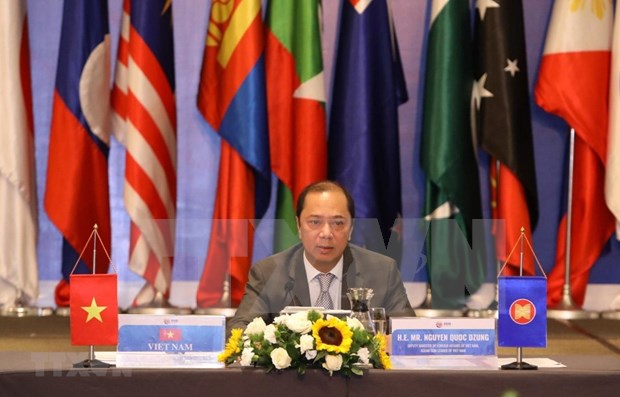 Vietnam preside Reunion de Altos Funcionarios del Foro Regional de la ASEAN hinh anh 1