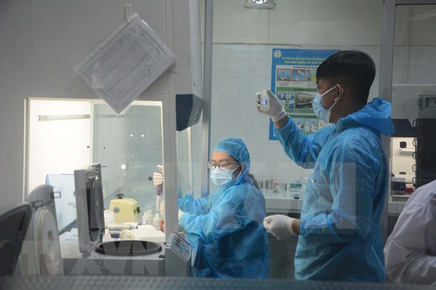 Vietnam por prevenir propagacion de COVID-19 en centros de atencion de salud hinh anh 1
