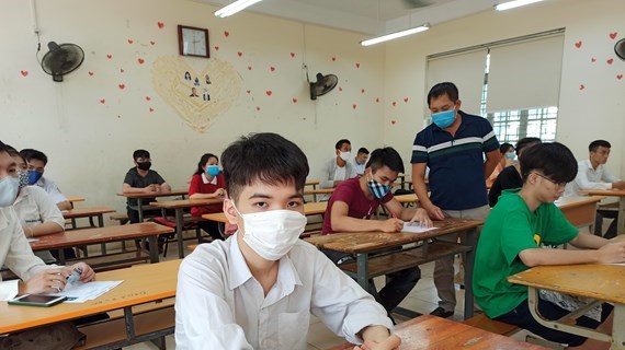 Inician examen de bachillerato en Vietnam hinh anh 1