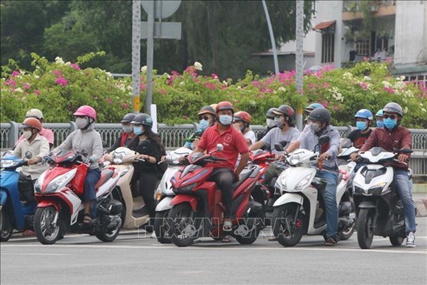 Multan a casi 850 personas sin mascarillas protectoras en Ciudad Ho Chi Minh hinh anh 1