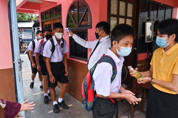 Tailandia permitira manana reabrir escuelas hinh anh 1