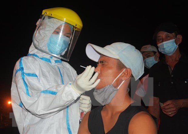 COVID-19: Otros dos nuevos contagiados en Vietnam hinh anh 1
