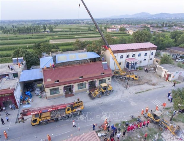 Vietnam expresa condolencias a China ante graves perdidas por derrumbe de restaurante hinh anh 1