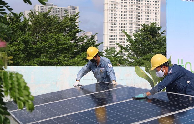 Efectuaran exposicion en linea sobre energia solar en Vietnam hinh anh 1