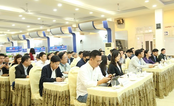 Vietnam y Corea del Sur fomentan cooperacion empresarial en la esfera tecnologica hinh anh 1