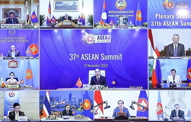 Premier vietnamita califica solidaridad como base de cooperacion y clave para exitos de ASEAN hinh anh 1