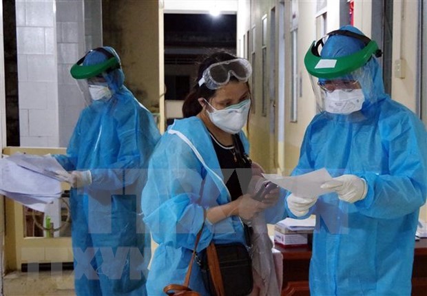 Vietnam reporta un caso positivo importado de COVID-19 hinh anh 1
