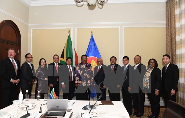 Destacan significado de firma de Cuba, Sudafrica y Colombia en Tratado de Amistad y Cooperacion con ASEAN hinh anh 1