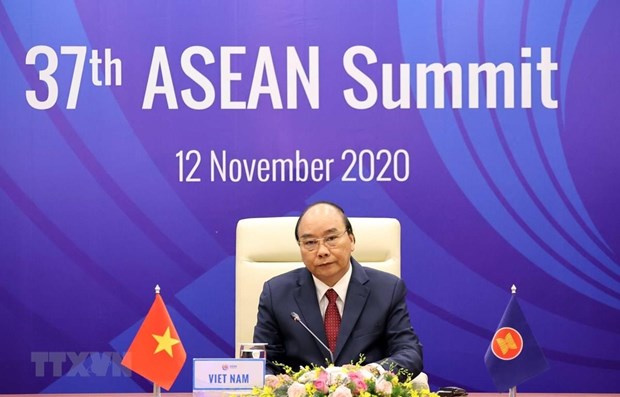 Declaracion conjunta de la ASEAN evidencia esfuerzos por construir una Comunidad “cohesiva y adaptativa” hinh anh 1
