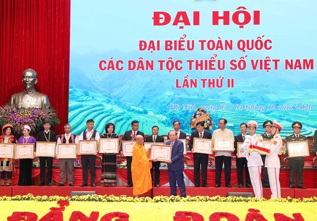 Finaliza el segundo Congreso Nacional de Minorias Etnicas de Vietnam hinh anh 1