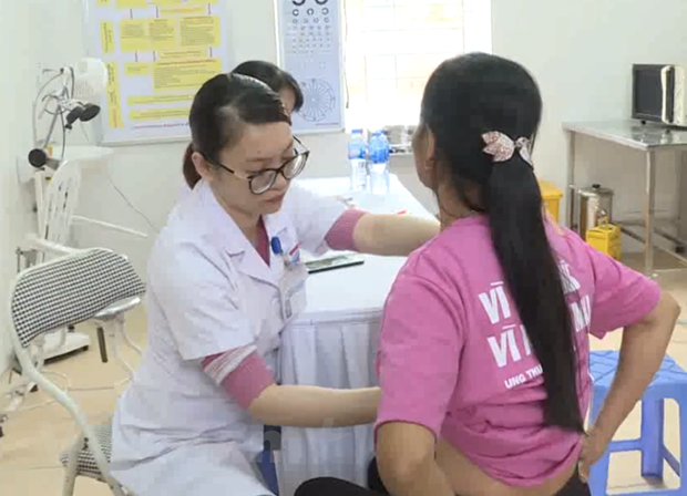 Vietnamitas enfermas de cancer de mama se acercan a tratamiento moderno hinh anh 1