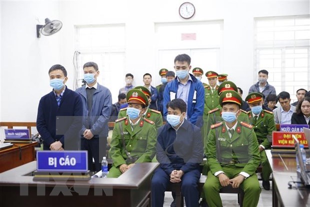 Condenado cinco anos de prision al expresidente del Gobierno de Hanoi hinh anh 1