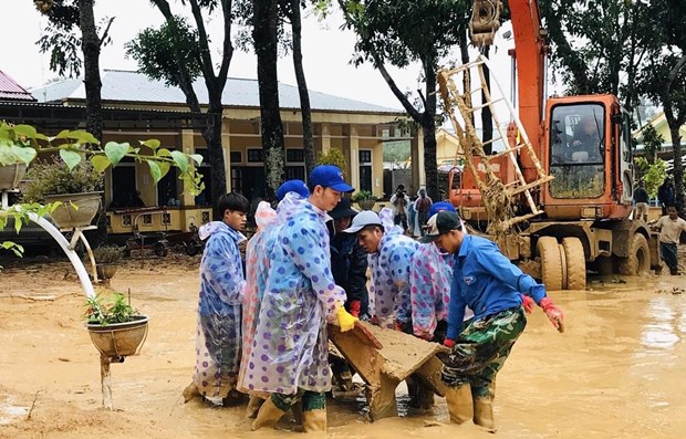 Piden medidas sincronicas para superar consecuencias de desastres naturales en Vietnam hinh anh 1