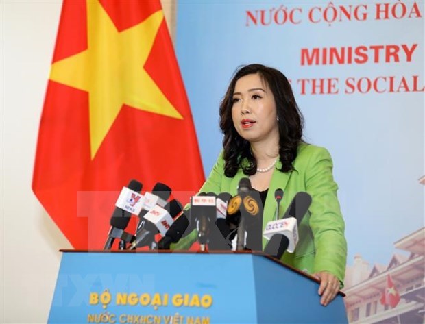 Mantiene Vietnam dialogo y consulta con Estados Unidos sobre asuntos economicos y comerciales hinh anh 1