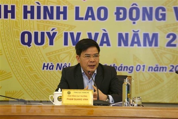Epidemia de COVID-19 reduce ingresos de casi el 70% de los trabajadores en Vietnam hinh anh 2