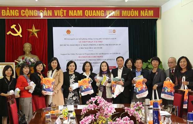 UNFPA ofrece donaciones para ayudar a ancianos en Vietnam hinh anh 1