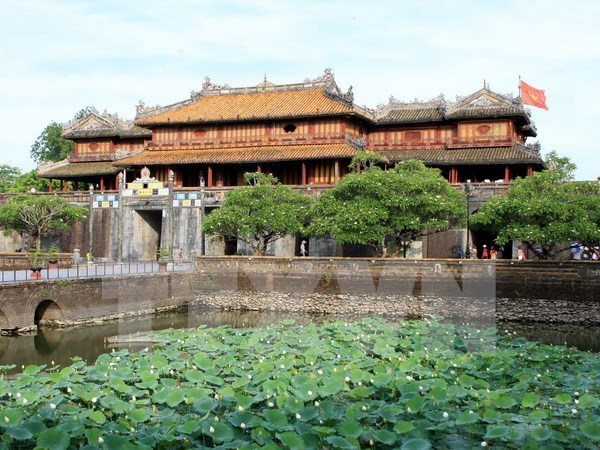 Reliquias de Hue en Vietnam recibieron a un millon de turistas en 2020 hinh anh 1