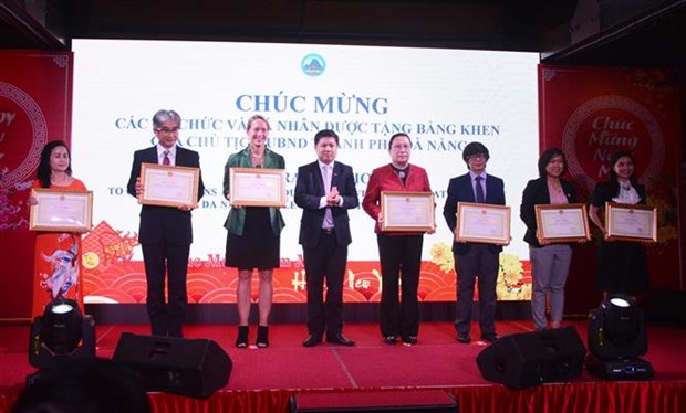Ciudad vietnamita de Da Nang atesora contribuciones de extranjeros hinh anh 1