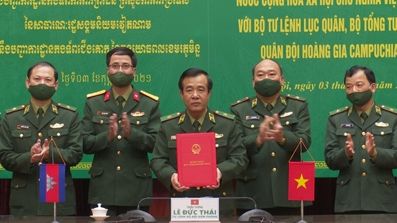 Vietnam y Camboya fomentan cooperacion en guardia fronteriza hinh anh 1