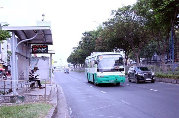 Ciudad Ho Chi Minh propone el uso de minibus segun planificacion urbana hinh anh 1