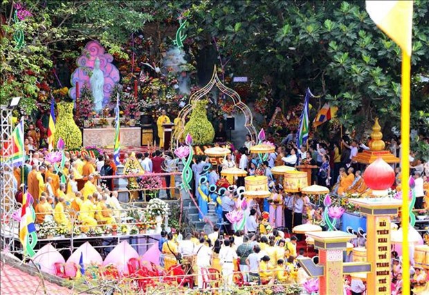 Reconoce Vietnam festival budista como Patrimonio Inmaterial Nacional hinh anh 1