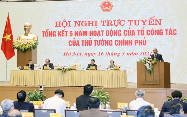 Primer ministro de Vietnam exige perfeccionar las instituciones legales hinh anh 1
