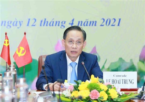 Informan resultado de congreso del Partido Comunista de Vietnam a su similar chino hinh anh 1