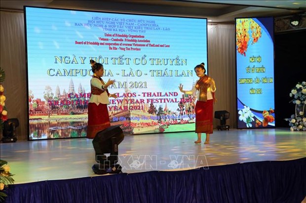 Celebran en Vietnam el Ano Nuevo de Camboya, Laos y Tailandia hinh anh 1