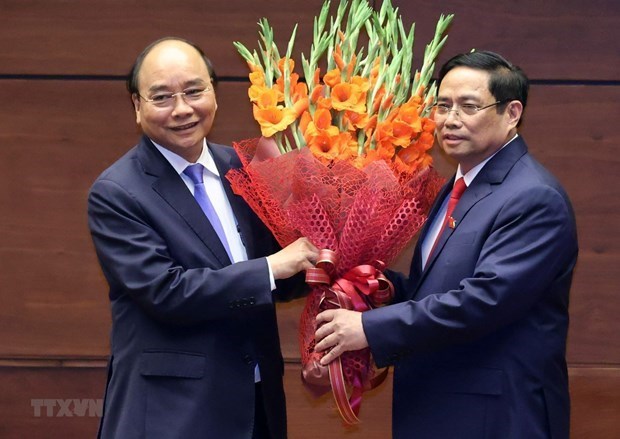 Envian mas felicitaciones a los nuevos dirigentes de Vietnam hinh anh 1