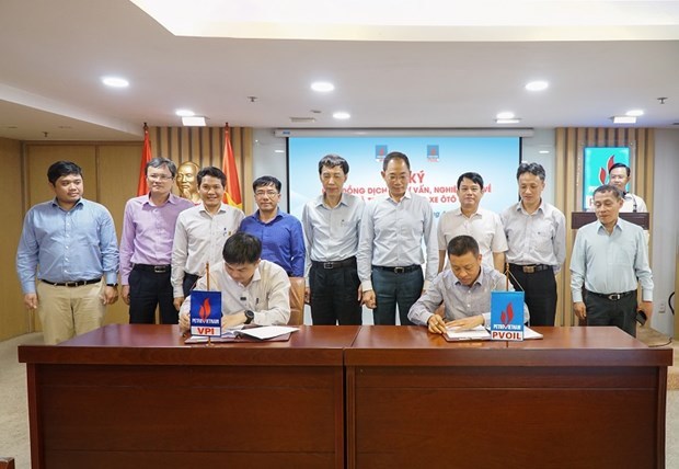 Investigaran baterias y estaciones de carga para automoviles electricos en Vietnam hinh anh 2