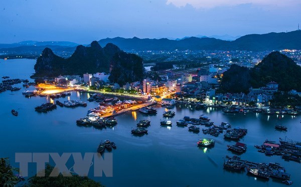 Provincia vietnamita por recibir a mas de 500 mil turistas durante feriados hinh anh 1