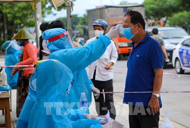 Exigen suspender en Vietnam actividades de alto riesgo de contagio de COVID-19 hinh anh 1