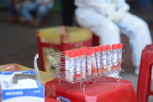 Vietnam reporta 77 casos del contagio local del coronavirus hinh anh 1